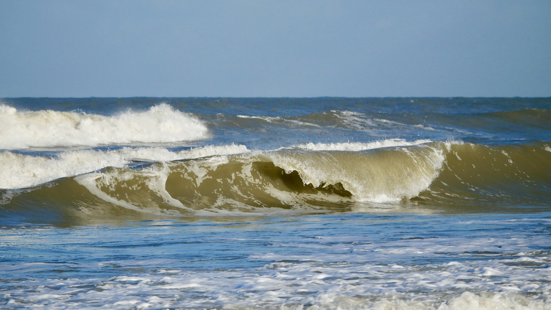 Herbstbrandung am wangerooger Strand Meer, Nordsee, Horizont, brechende Wellen,
